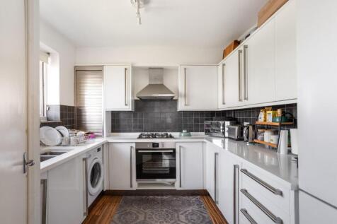 kitchen (1).jpg