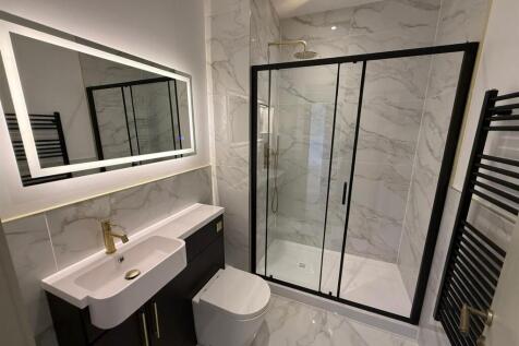 Bathroom.jpeg