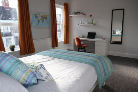 5-bed house on Moy Road, Roath, Cardiff, £2,557/mo