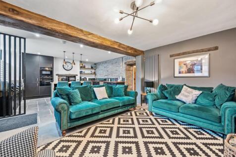 Verona House - Sitting Room