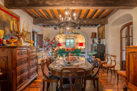 Interno