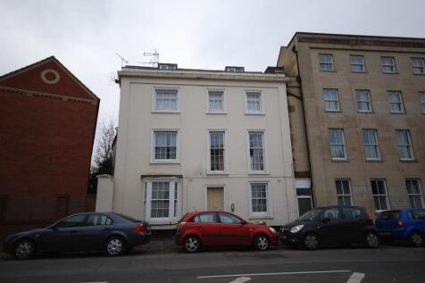 3-bed flat on 6 Radford Road, Leamington Spa, £1,485/mo