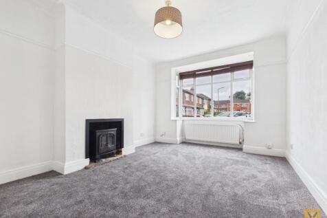 Frome Avenue, Great Moor, Stockport, SK2 7PT photo 4