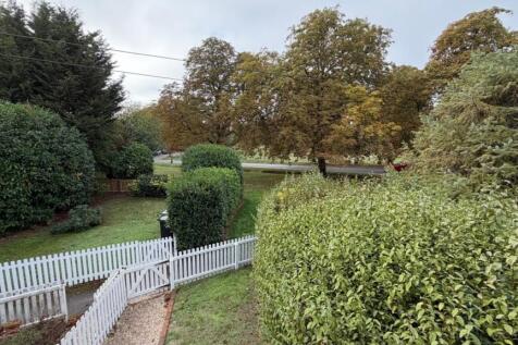 EweMove Estate Agents Basingstoke