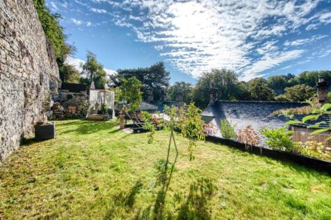Garden - upper lawn and view.jpg