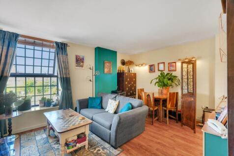 Reception / Dining Room