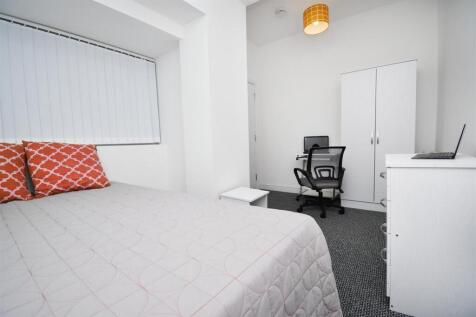 Bedroom 4.jpg