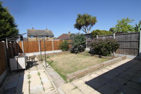 Heycroft Road, Leigh-On-Sea photo 4