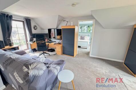 Annexe Lounge / Office