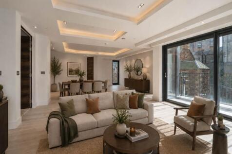 L1-33 Living Room