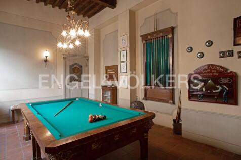 billiard table