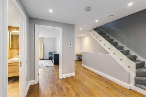 98935_Flat 8 13 Cromwell Road(15).jpg