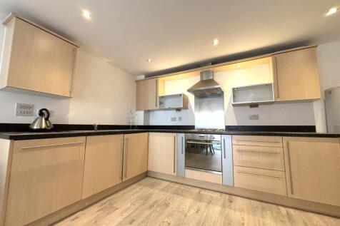 Platt House, 5 Elmira Way, Salford Quays, Manchester, M5 3DR photo 4
