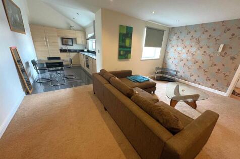 PART FURNISHED, HAZELWOOD ROAD - NN1 photo 5
