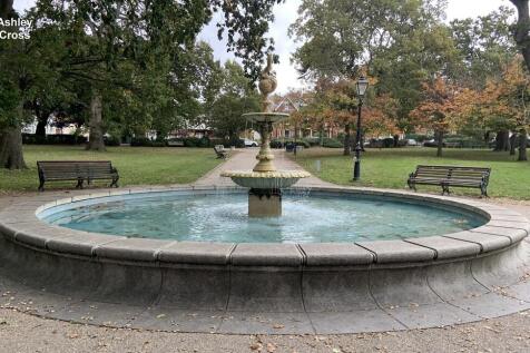 Fountain 1
