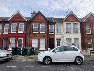 1-bed flat on St. Leonards Avenue, Hove, £1,275/mo