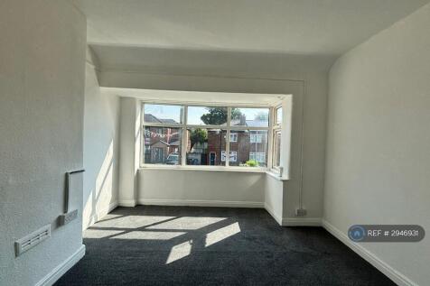Fairless Road, Manchester, M30 photo 5