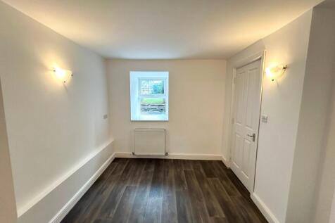 Neville Street, Ulverston, LA12 photo 5