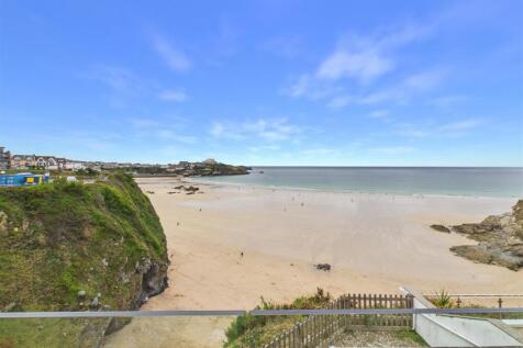 First Floor Flat, 12a Cliff Road View