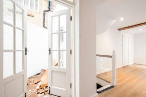 Crispin St 46  Low Res 30.jpg