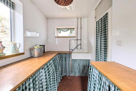 PXL_20241213_122123664.MP~2