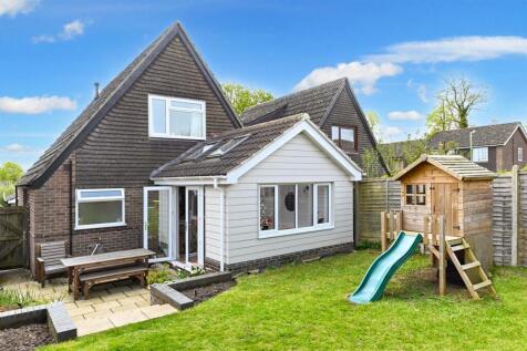 moores close0013.JPG