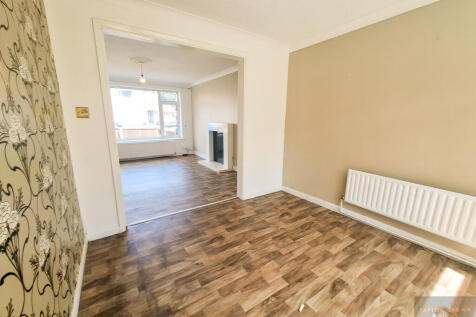 Newstead Road North, Ilkeston, Derbyshire photo 4