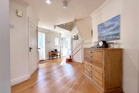 Inviting Reception Hall 187