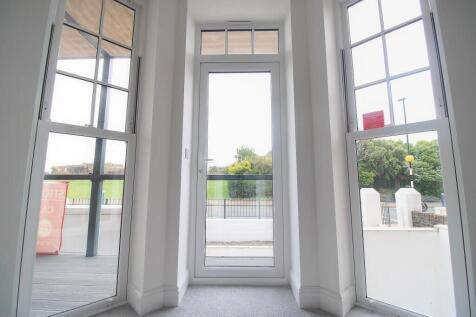 Eastbourne, BN22 7AQ photo 4