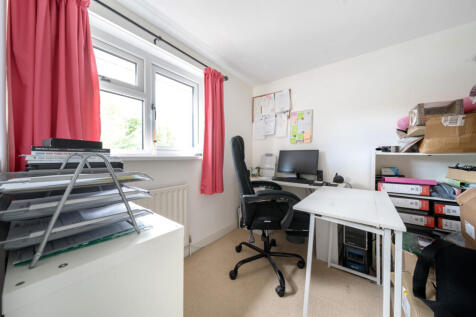 1313680-6-685996c...