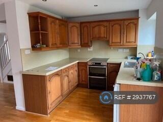 Peregrine Close, Watford, WD25 photo 4