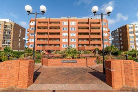 Worthing, BN11 - property photo