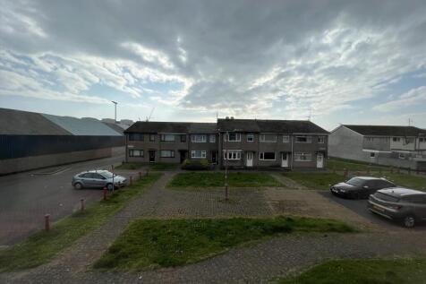 Craven Park Court, Barrow-In-Furness photo 5