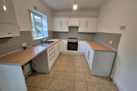 The Close, Stalybridge photo 3