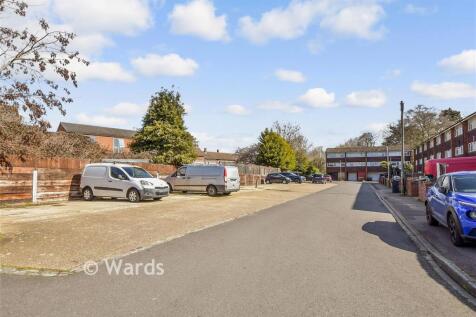 Driveway/Parking