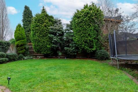 Rear Garden SAPL5988.jpg