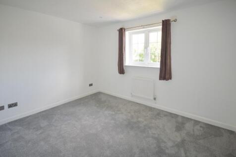 Bentley Drive, Church Langley, Harlow, CM17 photo 5
