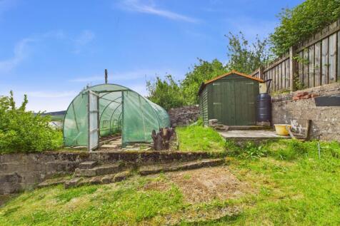 CAM03481G0-PR0104-STILL044