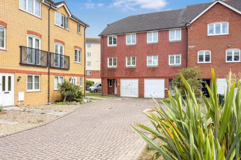 Eastbourne, BN23 - property photo
