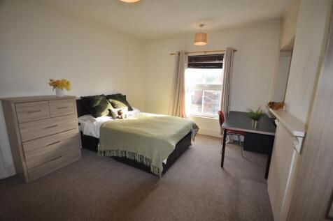 Ashbourne Road, Derby - Student 27/28 photo 3