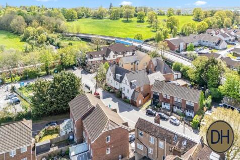 Theydon Mews