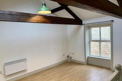 George Street, Todmorden, West Yorkshire, OL14 photo 5