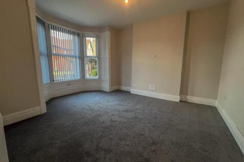 8 Westminster Trc-22.jpg