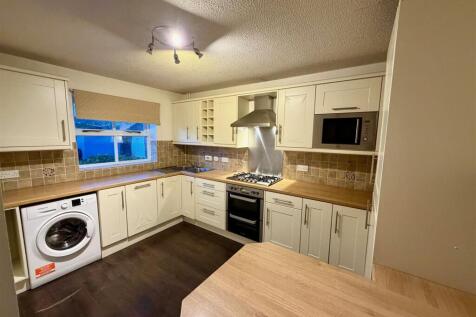 Teal Close kitchen.jpg