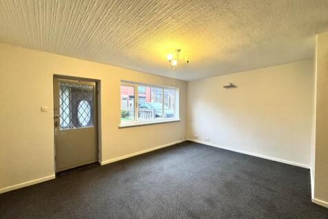 Garforth Street, Oldham photo 3