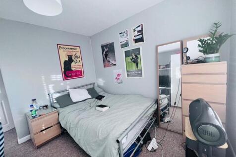 Rolleston Drive, Lenton photo 5