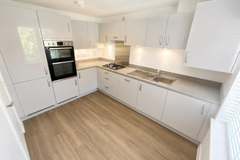KITCHEN NEW.png