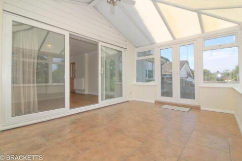 Deepdene, Wadhurst, TN5 photo 3