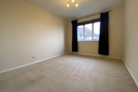 Brinkley Place, Colchester, CO4 5UX photo 3