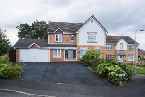 7 Sunningdale Close-069.jpg